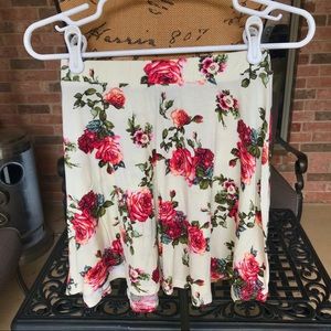 Rue21 Floral Rose Yellow Flouncy Mini Skirt Medium